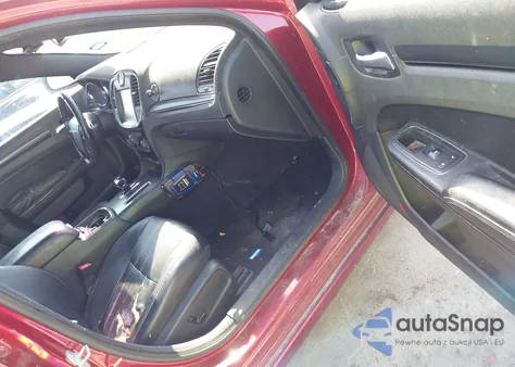 2013 Chrysler 300 300S from USA, damaged, VIN 2C3CCABG2DH641077